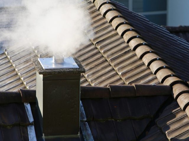 Guide pas à pas du ramonage et tubage pour propriétaires